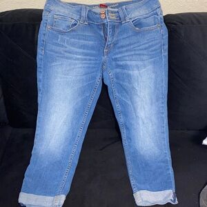 Arizona Jean Company Blue denim Cropped Jeans  size 7 juniors double button